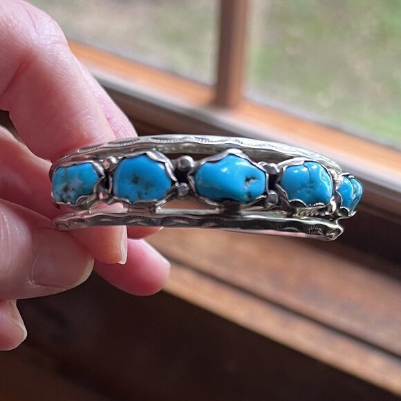 C. Yazzie Navajo Sterling Silver Open Cuff Bracelet with Five Turquoise Nuggets - Picture 3 of 10
